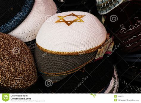 The Power of Intentions: Harnessing the Magic of the Yarmulke